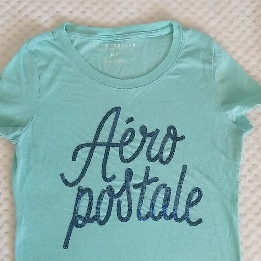 Aeropostale tee shirt